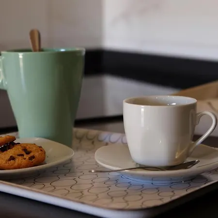 Few Steps To The * Alvor