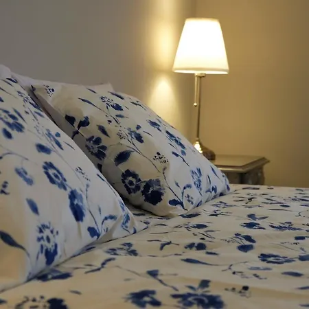 Few Steps To The Apartamento *