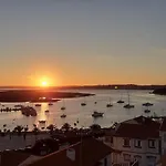 Apartment Few Steps To The Alvor
